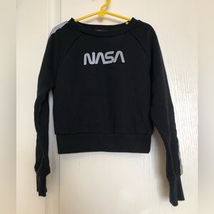 Forever 21 girls NASA pullover